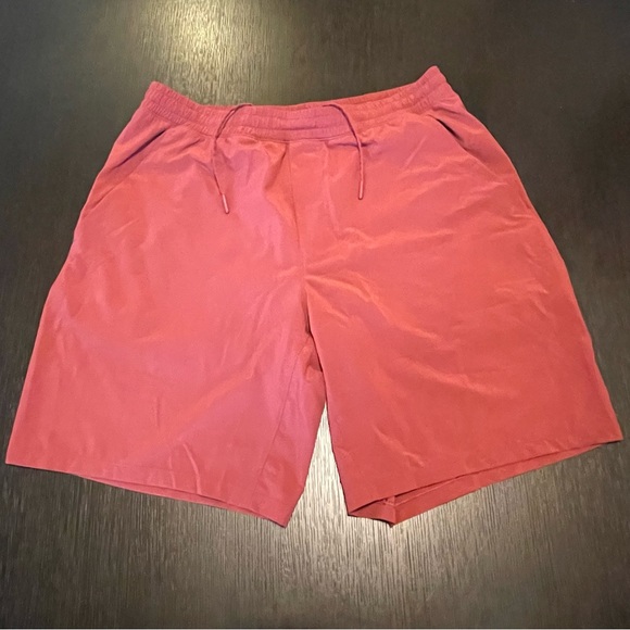 lululemon athletica Other - Lululemon Pacebreaker Short, 9 inch w/ Liner
Men’s size XL, maroon